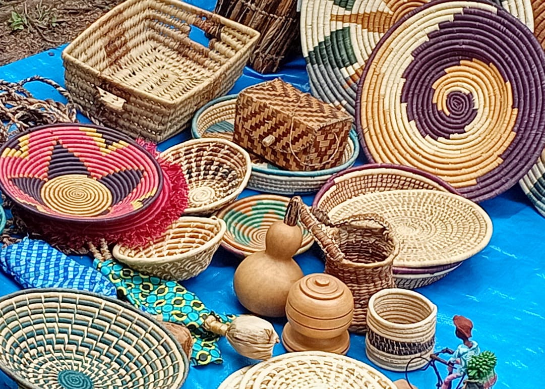 Indian handicrafts and baskets - Instill Impex